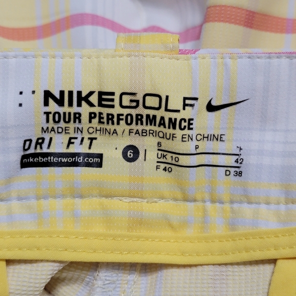 Nike Dri Fit Golf Bermuda Plaid Shorts - Picture 9 of 11